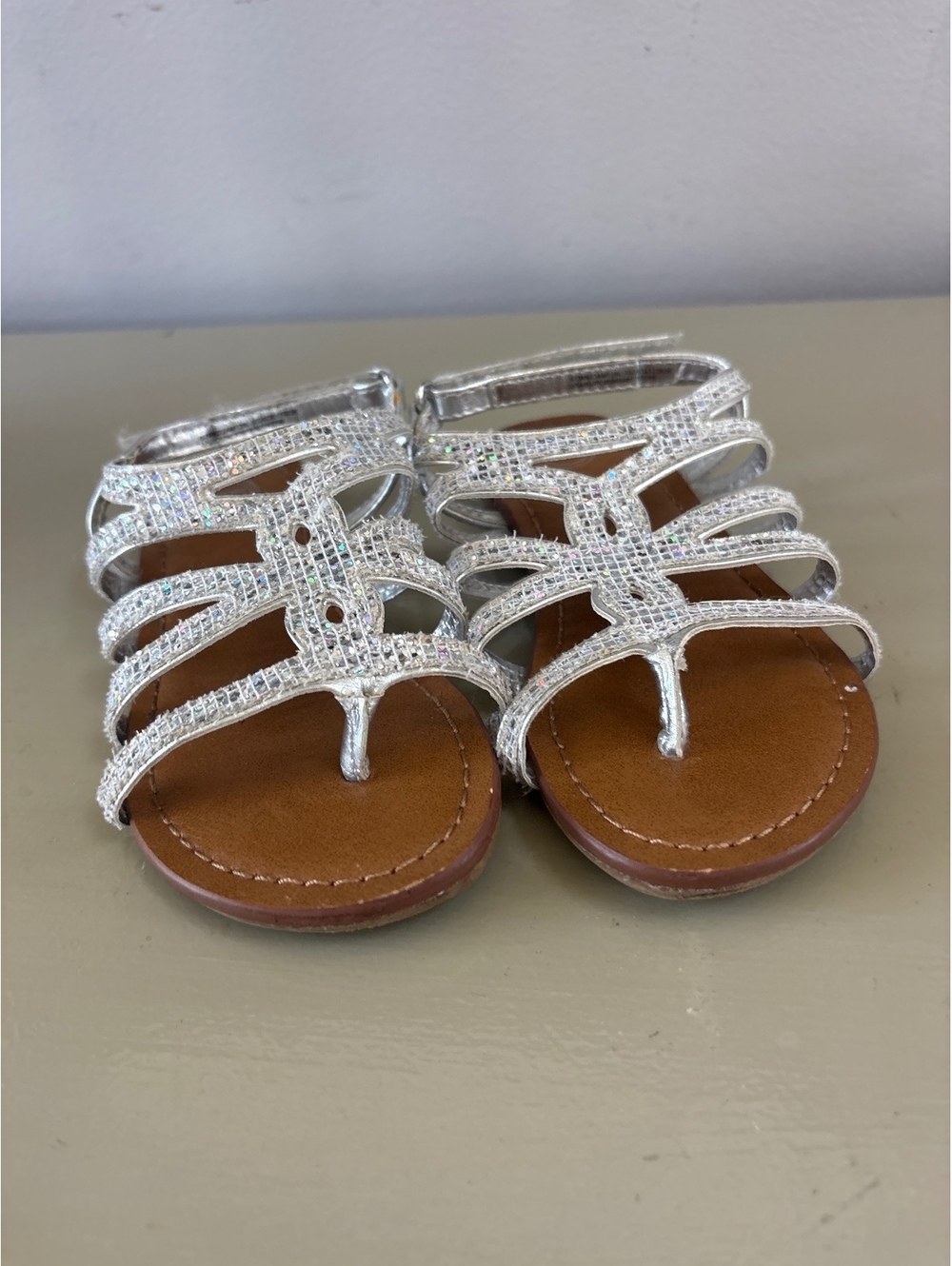 Wonder Nation Girls' Silver Glitter Strappy Sandals Size 8 toddler Kids